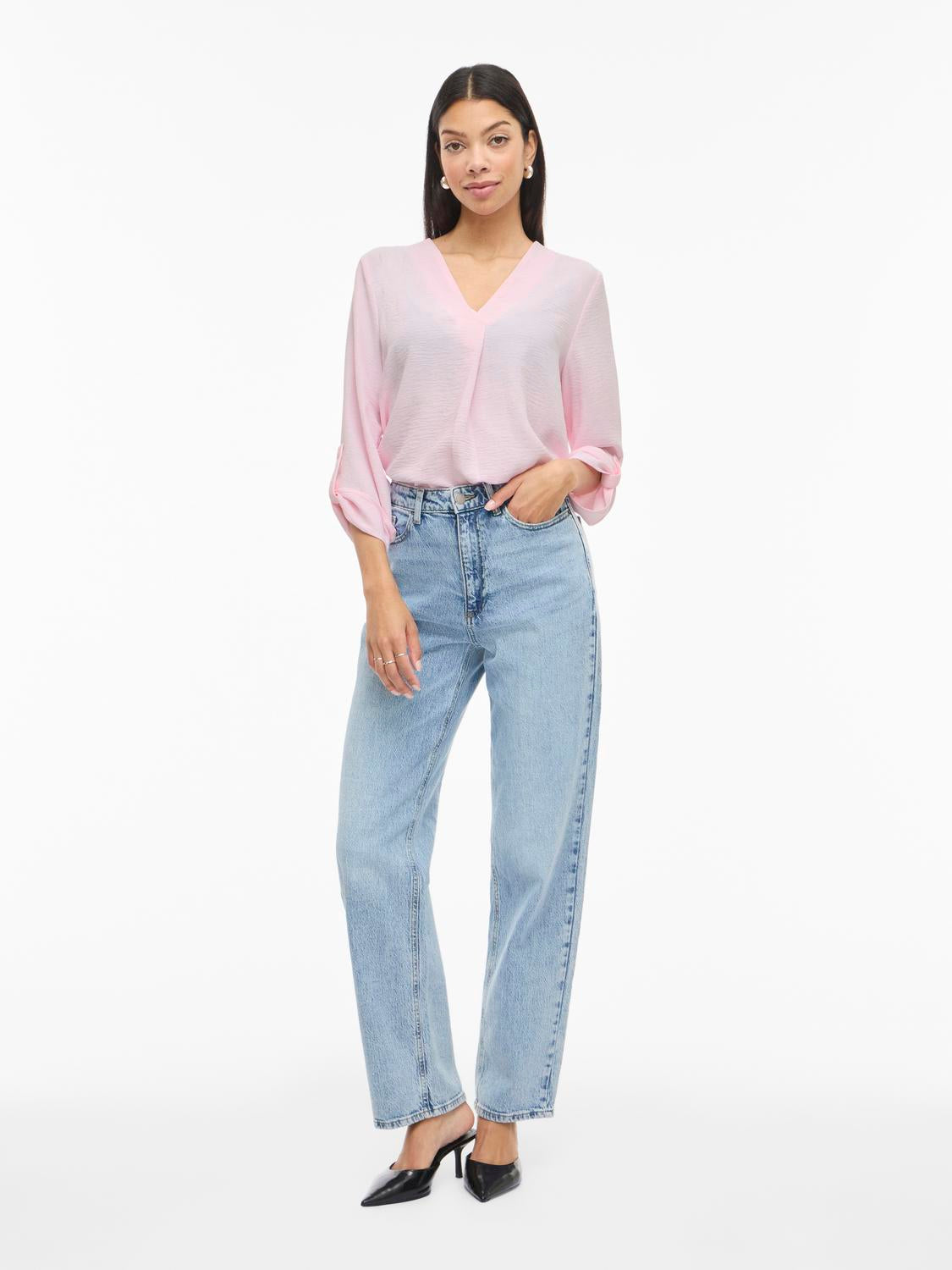 model_shot-front_full